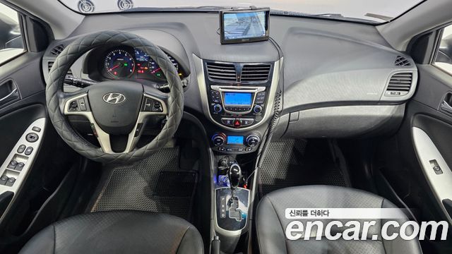 Hyundai Accent 2014 — photo 7