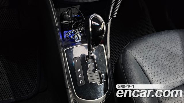 Hyundai Accent 2014 — photo 9