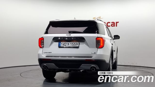 Ford Explorer 2020 — photo 4