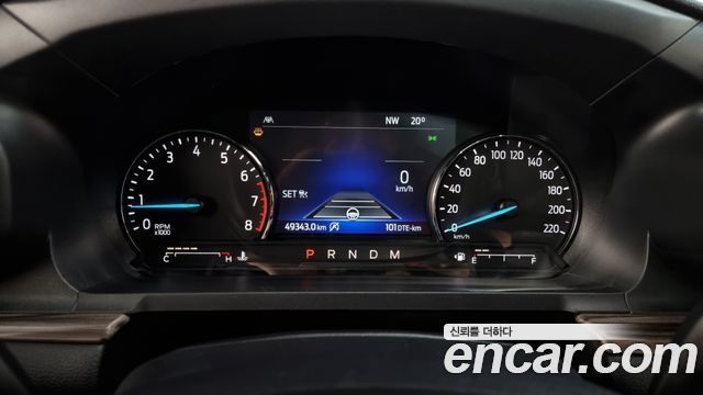 Ford Explorer 2020 — photo 8