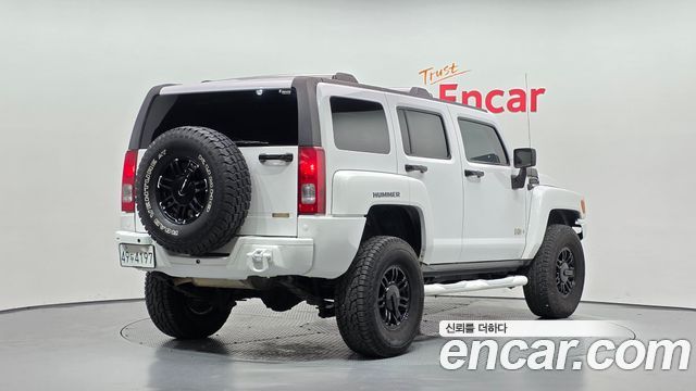 Hummer H3 2006 — photo 2