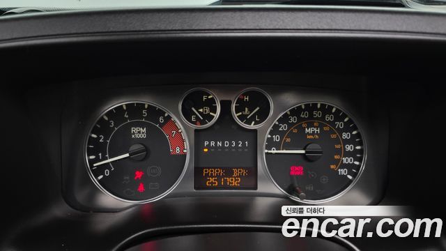 Hummer H3 2006 — photo 8