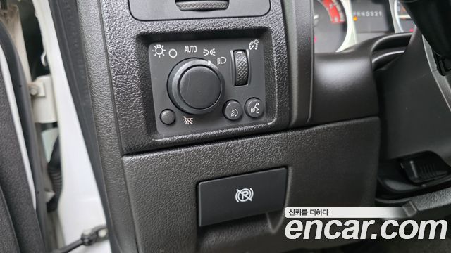 Hummer H3 2006 — photo 13