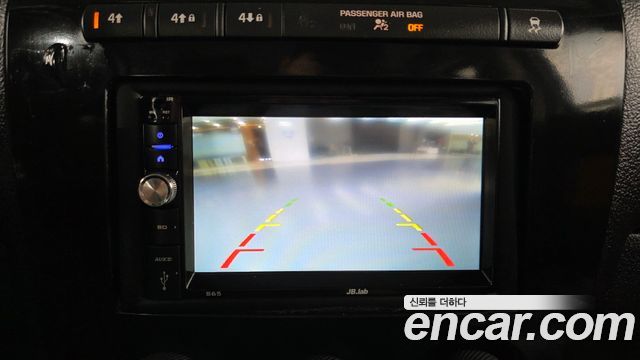 Hummer H3 2006 — photo 16