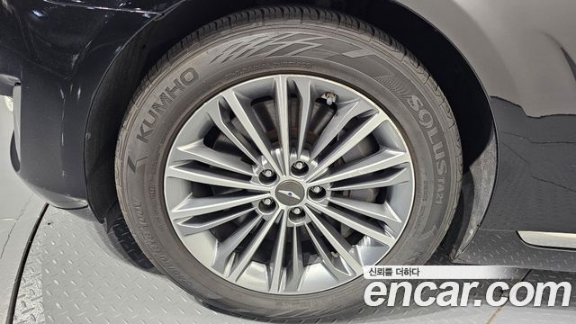 Genesis EQ900 2016 — photo 5