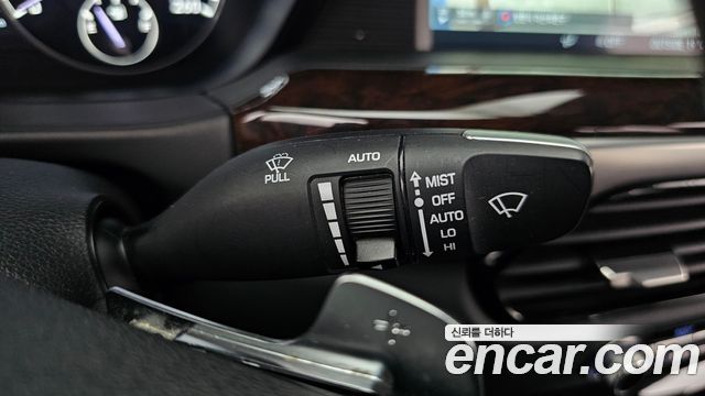 Genesis EQ900 2016 — photo 17