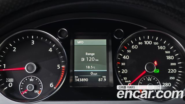 Volkswagen CC 2013 — photo 8