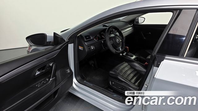Volkswagen CC 2013 — photo 10