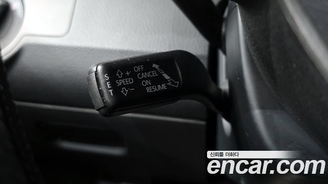 Volkswagen CC 2013 — photo 12