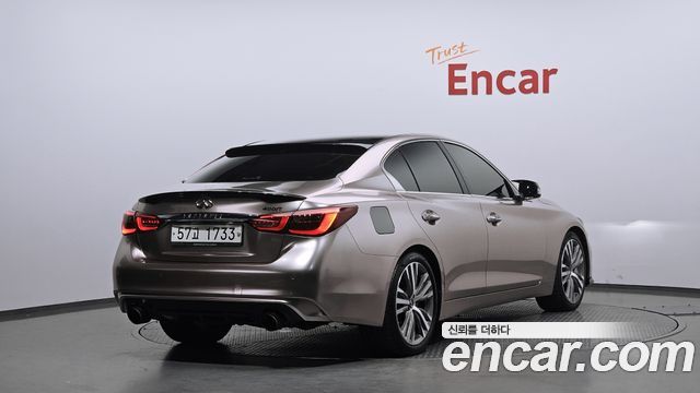 Infiniti Q50 2018 — photo 2