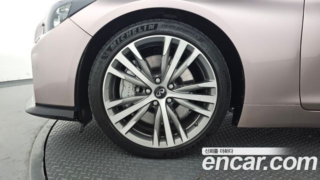Infiniti Q50 2018 — photo 5