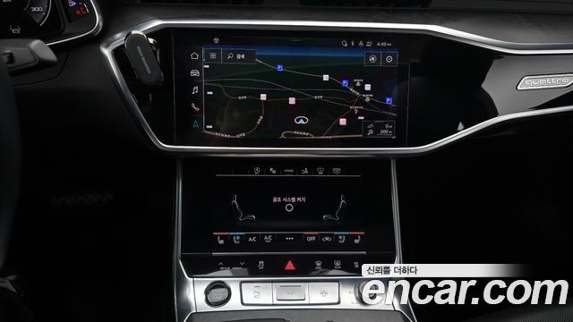 Audi A7 2021 — photo 16
