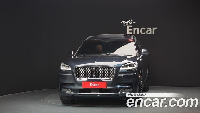 Lincoln Aviator 2021 — photo 3