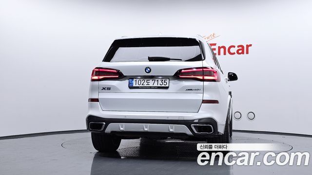 BMW X5 2022 — photo 4