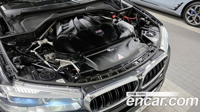 BMW X6M 2018 — photo 6