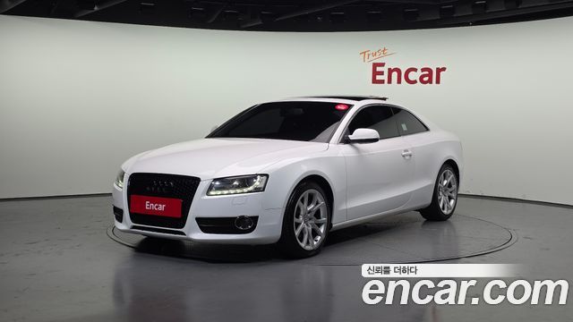 Audi A5 2010 — photo 1