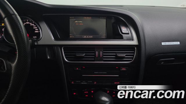 Audi A5 2010 — photo 14