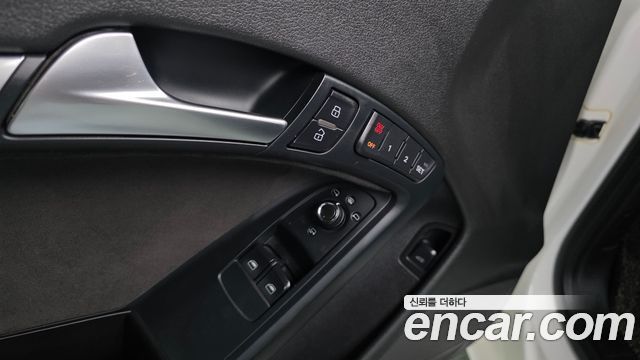 Audi A5 2010 — photo 17
