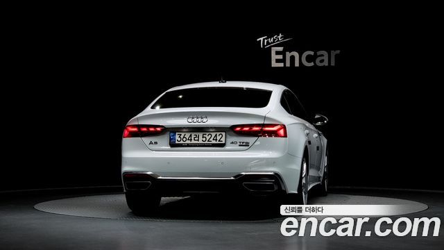 Audi A5 2021 — photo 4
