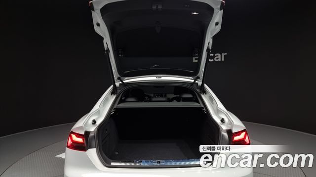 Audi A5 2021 — photo 20
