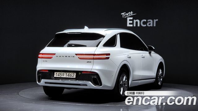 Genesis GV70 2024 — photo 2