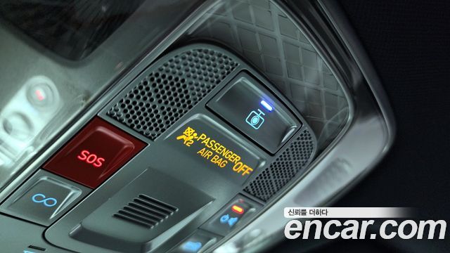 Genesis GV70 2024 — photo 13
