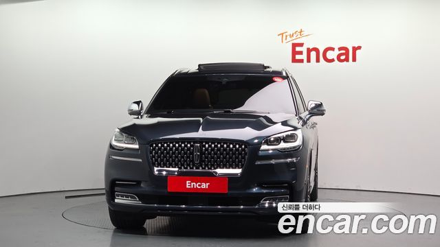Lincoln Aviator 2022 — photo 3