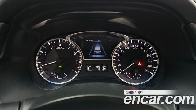 Infiniti JX 2013 — photo 8