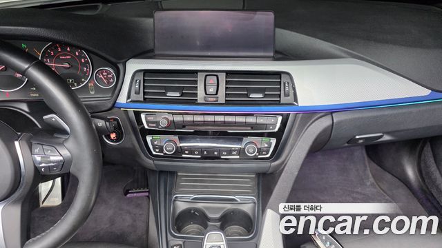 BMW 4-Series 2017 — photo 17