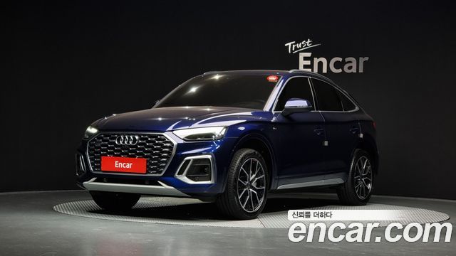Audi Q5 2022 — photo 1
