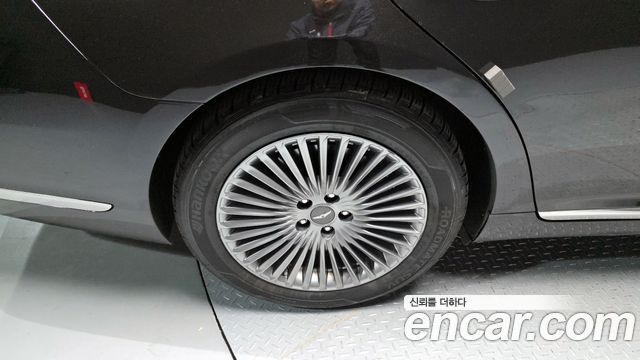 Genesis G90 2019 — photo 5