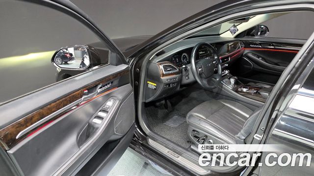 Genesis G90 2019 — photo 10