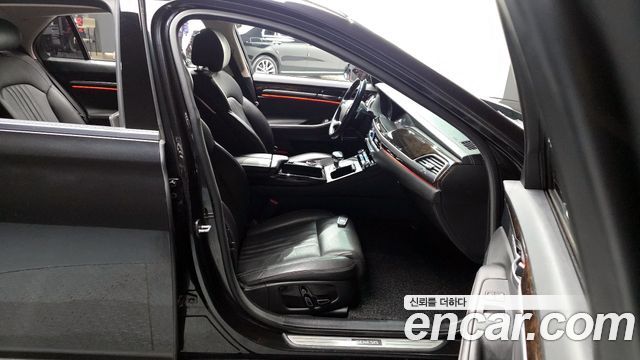 Genesis G90 2019 — photo 11