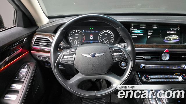 Genesis G90 2019 — photo 13