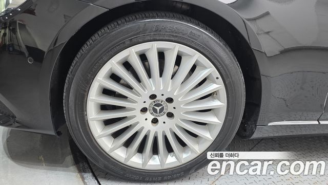Mercedes-Benz S-Class 2019 — photo 5