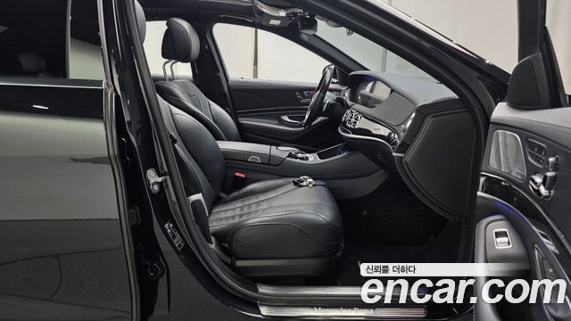 Mercedes-Benz S-Class 2019 — photo 10