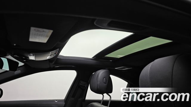 Mercedes-Benz S-Class 2019 — photo 19