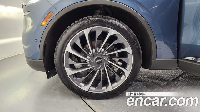 Lincoln Aviator 2020 — photo 5