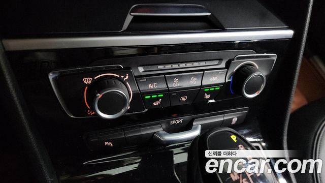 BMW 2-Series 2015 — photo 16