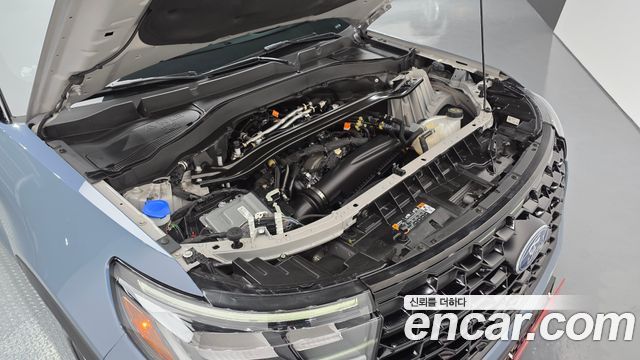 Ford Explorer 2025 — photo 6