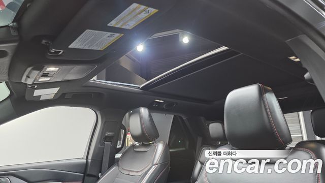 Ford Explorer 2025 — photo 19