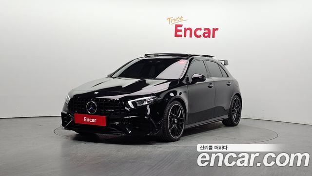 Mercedes-Benz A-Class 2022 — photo 1