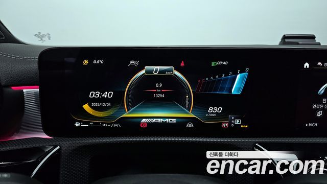 Mercedes-Benz A-Class 2022 — photo 8