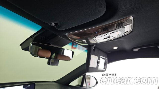 Genesis GV70 2021 — photo 19