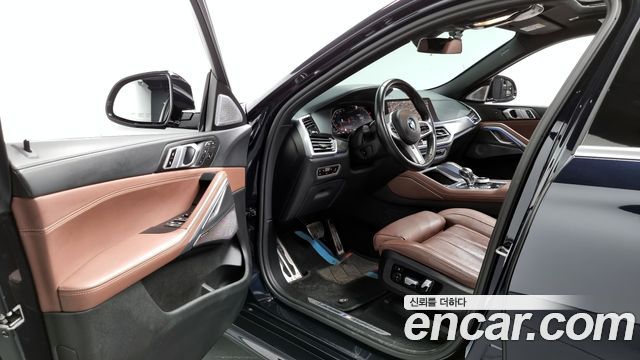 BMW X6 2021 — photo 10