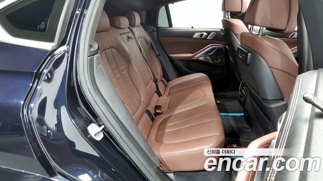 BMW X6 2021 — photo 12