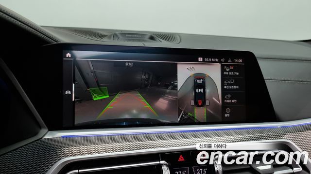 BMW X6 2021 — photo 15