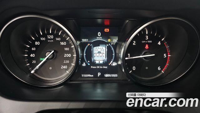 Land Rover Discovery Sport 2018 — photo 8