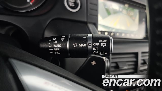 Land Rover Discovery Sport 2018 — photo 18