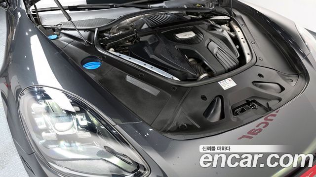 Porsche Panamera 2018 — photo 6
